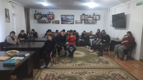 Литературная гостиная с воспитанниками детского дома.