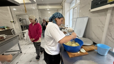 Домоводство как метод социально-бытовой реализации детей и подростков в условиях детского дома.