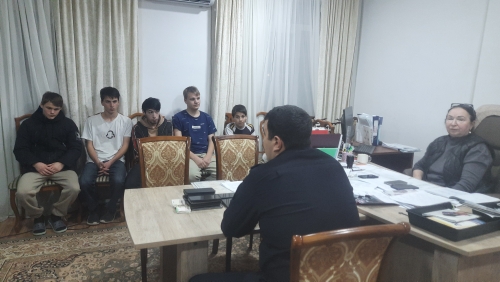 Профилактическая беседа по профилактике экстремизма и терроризма с воспитанниками детского дома №7. Провел беседу Начальник ОПДН ОМВД России г. Избербаш, майор полиции Мусаев Ибрагим Магомедрасулович.