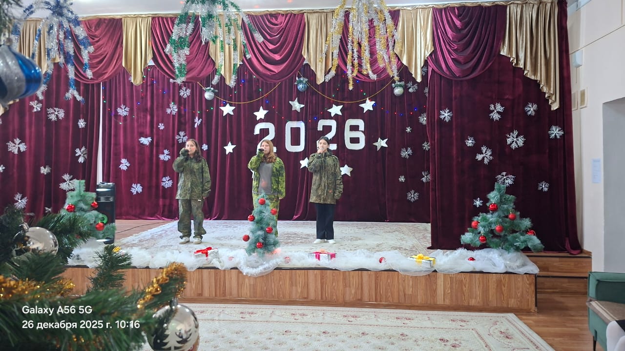 Сегодня Министр внутренних дел по РД Абдурашид Магомедович Магомедов в «Детском доме№7» Министерства труда и социального развития РД,