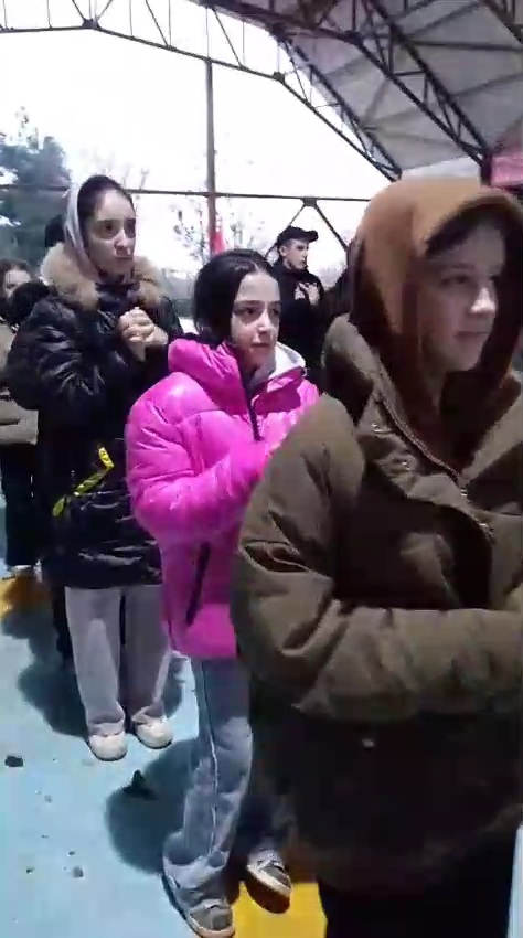 20 дней отдыха  и здоровья для воспитанников детского дома №7 в оздоровительном лагере"Солнечный берег"