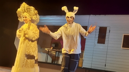 Поездка воспитанников детского дома на музыкальный спектакль «Приключения барона Мюнхгаузена»