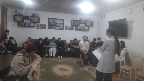 Беседа врача с воспитанниками детского дома о травматизме: -забота о себе и безопасность.