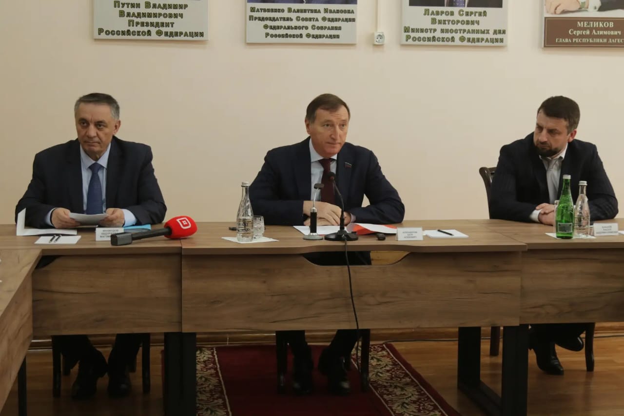 16 февраля в Детском доме №7 прошло заседание Экспертного совета по вопросам помощи детям под председательством Заура Аскендерова.