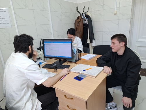 Врачи на страже здоровья: воспитанники детского дома № 7 прошли диспансеризацию.